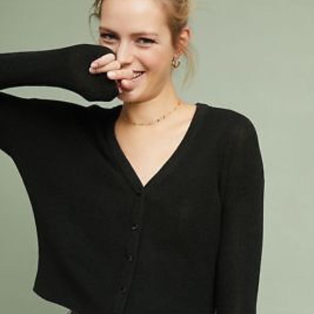 ANTHROPOLOGIE Gillian Cropped Cardigan Black John + Jenn LG